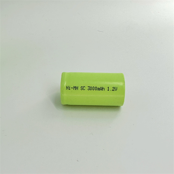 GMCELL 1.2V Ni-MH C 3000mAh Rechargeable Battery